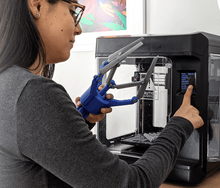 Charger l&#39;image dans la visionneuse de la galerie, MakerBot 3D PRINTER MakerBot Sketch 3D Printer Classroom Bundle For Educational Facilities